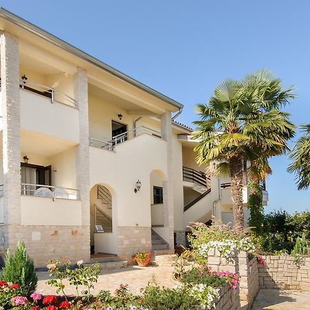 Apartments Marizela Porec Exterior photo