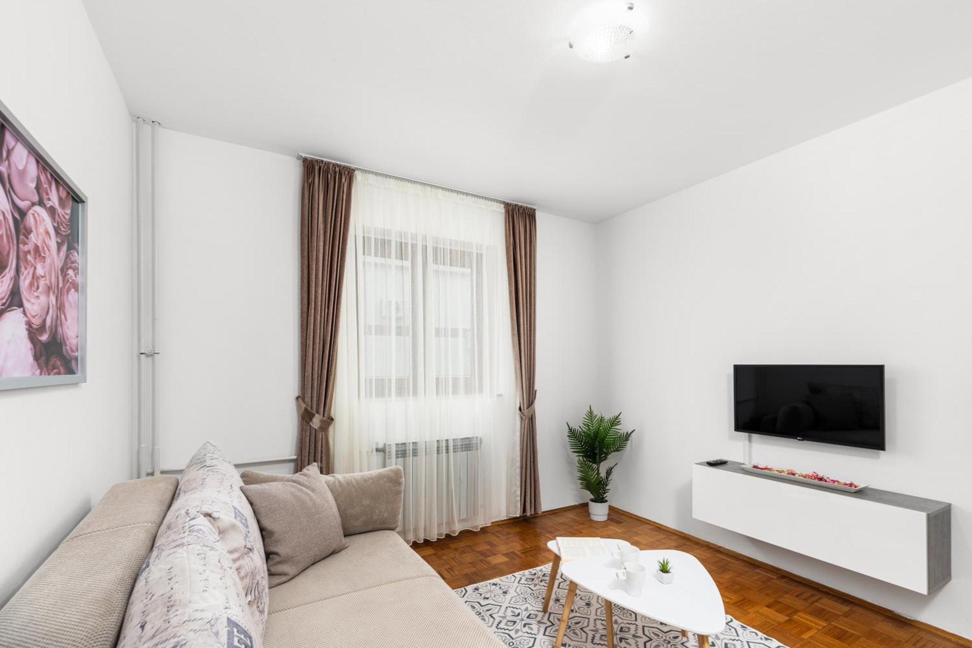 Apartments Marizela Porec Exterior photo